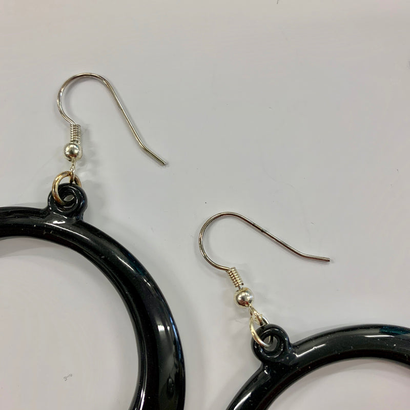 Black Swinging 60s Earrings